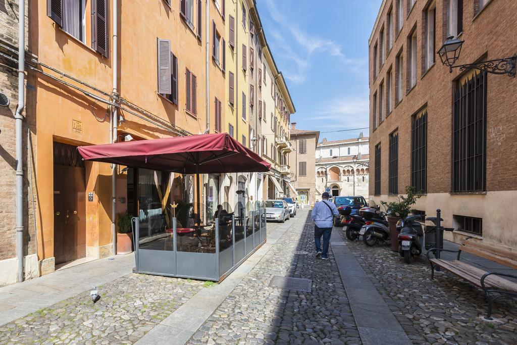 모데나 Attico Del Duomo 아파트 외부 사진